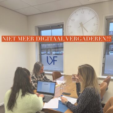 Foto van FKJ notaris die digitaal aan het vergaderen zijn.